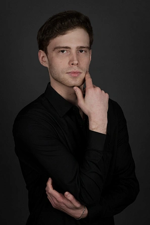 Ратмир Новиков 