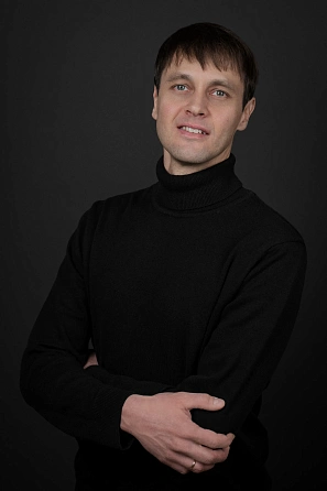 Илья Волков 