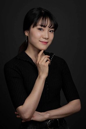 Маи Наканиси 