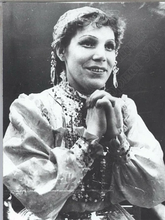 Евгения Степановна Пахомова (1936-1994)